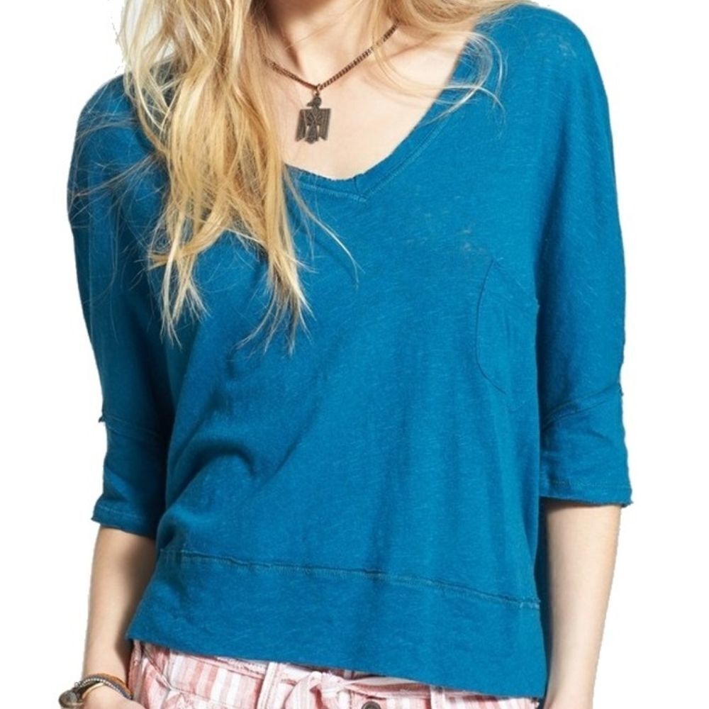 Free People Cutout‎ V Neck Pocket Blouse Size Large NWT